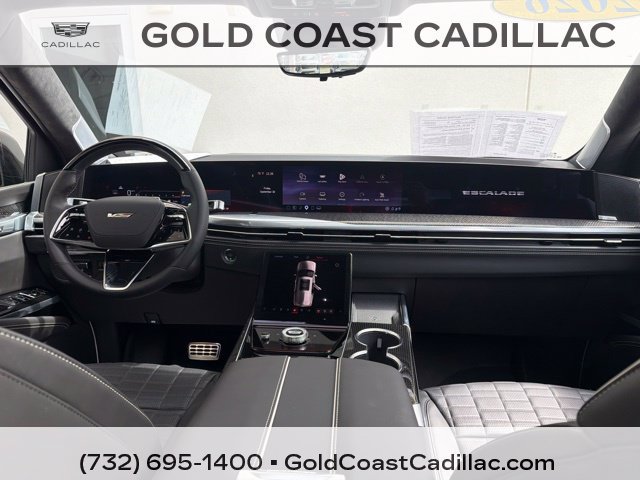 Certified 2026 Cadillac Escalade V w/ LPO, ONYX Package AWD/4WD image 13