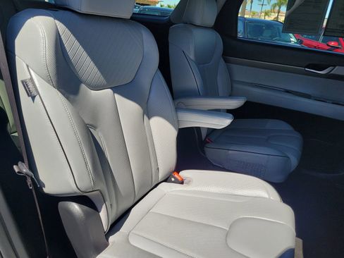 Used 2024 Hyundai Palisade SEL FWD image 26