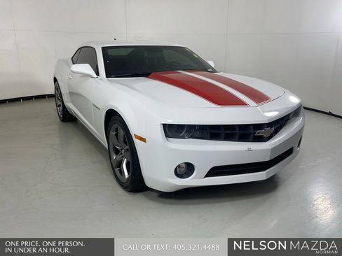 Used 2010 Chevrolet Camaro LT w/ RS Package RWD image 3