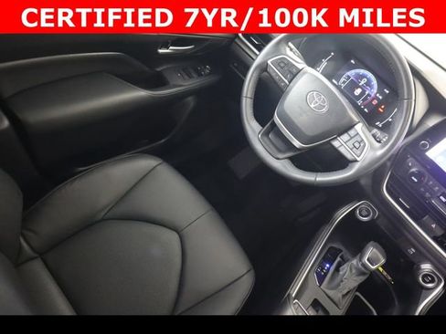 Used 2024 Toyota Grand Highlander FWD image 19