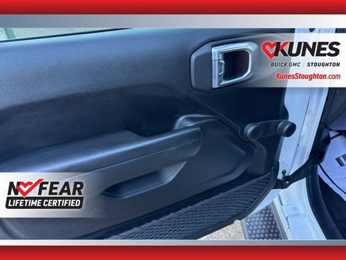 Used 2022 Jeep Wrangler Unlimited Sport image 19