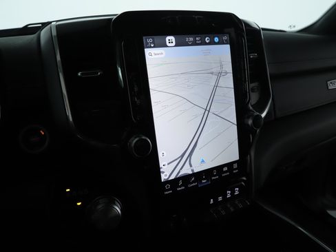 Certified 2022 RAM 1500 Laramie image 12