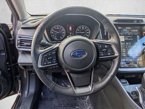 Used 2025 Subaru Outback Limited image 18