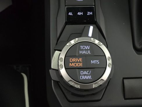 Used 2024 Toyota Tacoma TRD Off-Road w/ TRD Off Road Upgrade Package image 7