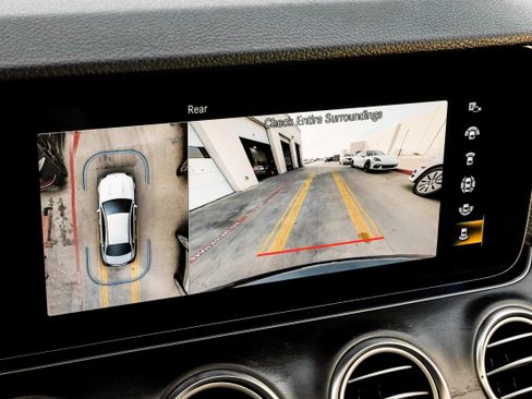 Used 2022 Mercedes-Benz E 350 Sedan image 23