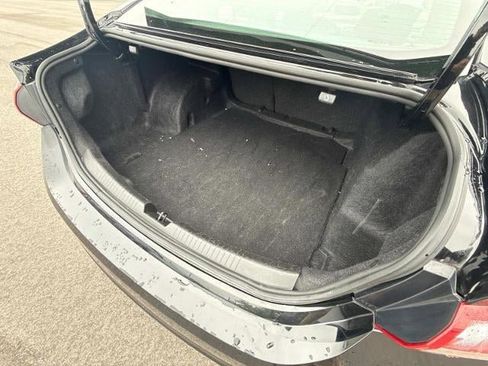 Certified 2022 Chevrolet Malibu LT image 30