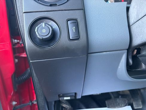 Used 2015 Ford F250 XL w/ Power Equipment Group image 17