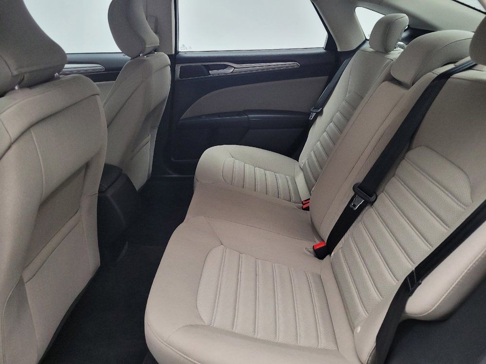 Used 2018 Ford Fusion S FWD image 18
