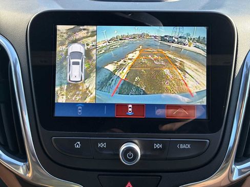 Certified 2018 Chevrolet Equinox Premier image 15