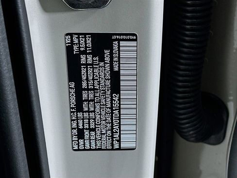 New 2026 Porsche Cayenne S image 36