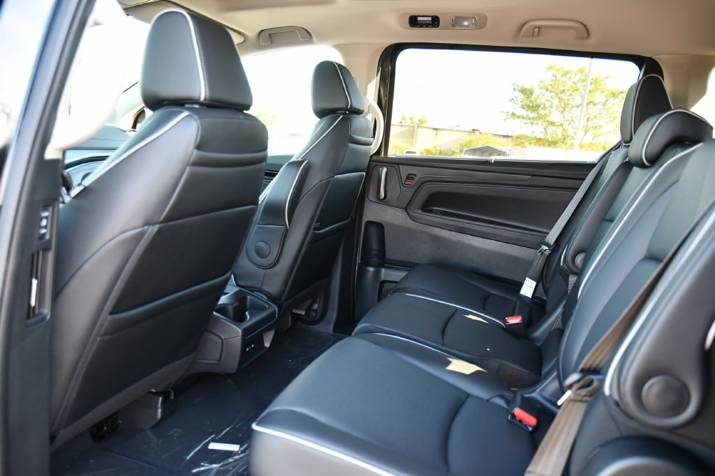 New 2027 Honda Odyssey Elite image 18