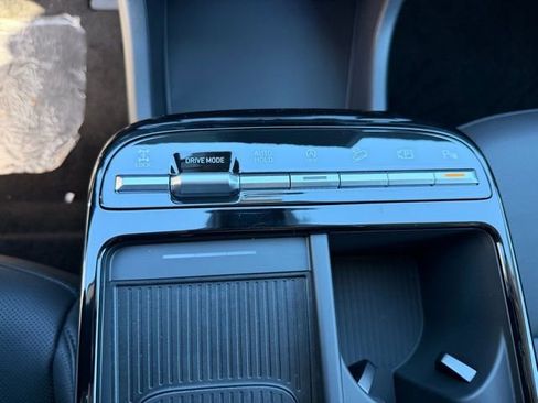 New 2026 Hyundai Tucson Limited image 25