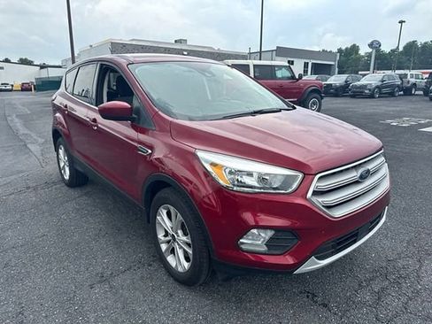 Certified 2019 Ford Escape SE AWD/4WD image 3