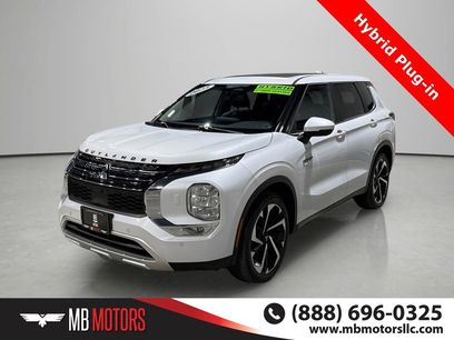 Used 2023 Mitsubishi Outlander SE