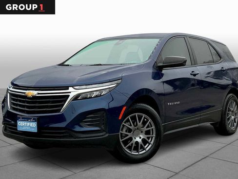 Used 2022 Chevrolet Equinox LS w/ LS Convenience Package image 1