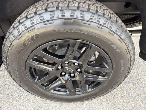 New 2026 Chevrolet Silverado 1500 RST w/ RST All Star Premium Package AWD/4WD image 13