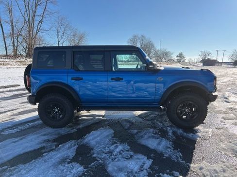 Used 2024 Ford Bronco Wildtrak image 11