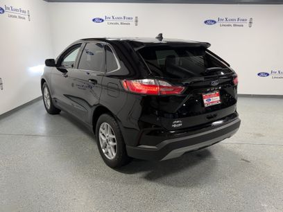 Used 2024 Ford Edge SEL w/ Convenience Package