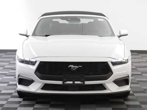 Used 2025 Ford Mustang Premium RWD image 21