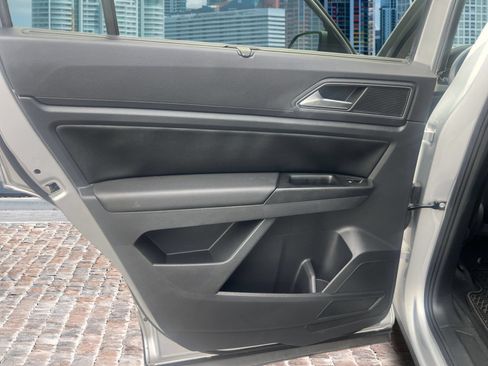 Used 2019 Volkswagen Atlas SE FWD image 14