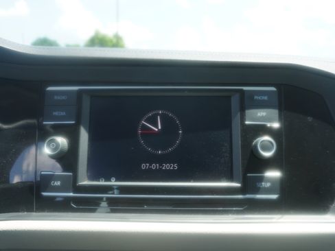 Used 2019 Volkswagen Jetta S w/ Driver Assistance Package image 20