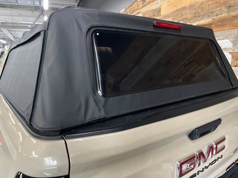 Used 2024 GMC Canyon AT4X w/ AT4X AEV Edition AWD/4WD image 21