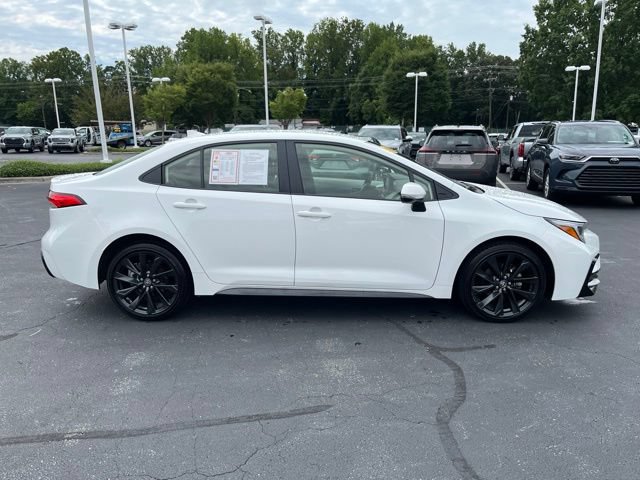 Used 2026 Toyota Corolla SE FWD image 5