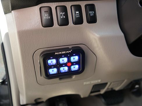 Used 2008 Toyota 4Runner Limited AWD/4WD image 15