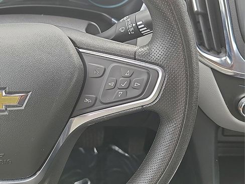 Used 2024 Chevrolet Equinox LS image 20