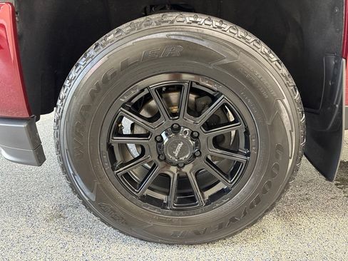 Used 2017 Chevrolet Silverado 1500 LT w/ All Star Edition AWD/4WD image 47