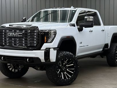Used 2026 GMC Sierra 3500 Denali Ultimate w/ LPO, GMC Protection Package
