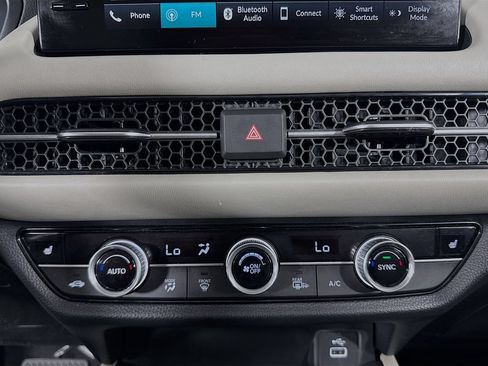 Certified 2024 Honda HR-V EX-L image 17