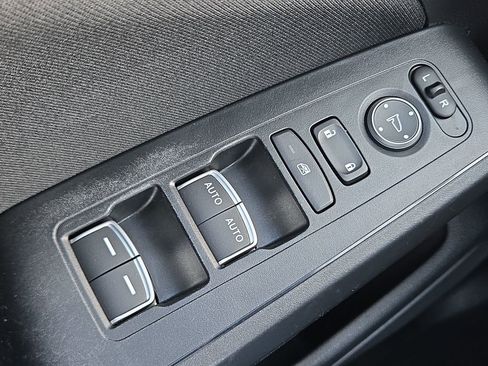 Certified 2024 Honda Civic Sport image 30