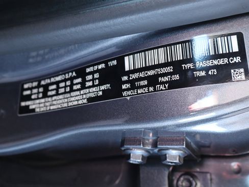 Used 2017 Alfa Romeo Giulia Ti w/ TI 19" Sport Package image 41