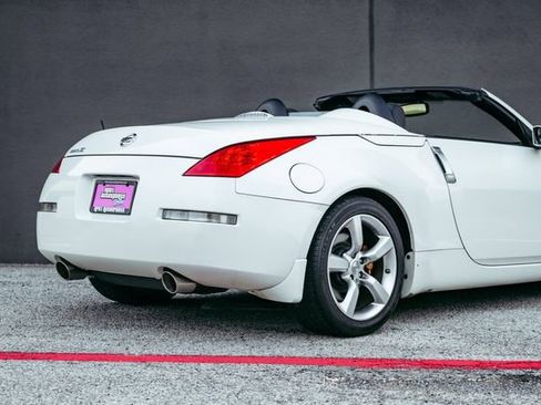Used 2007 Nissan 350Z Grand Touring image 50