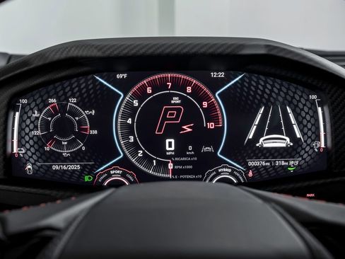 Used 2024 Lamborghini Revuelto image 16