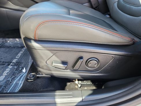 Used 2023 Hyundai Santa Cruz Limited image 14