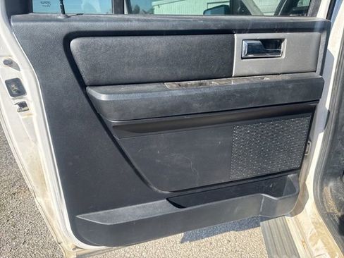 Used 2015 Ford Expedition EL Limited image 10