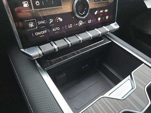 New 2025 GMC Sierra EV Denali image 35