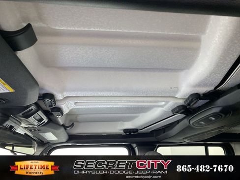 New 2026 Jeep Gladiator Mojave image 28