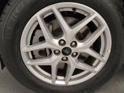 Used 2024 Ford Edge SEL image 31