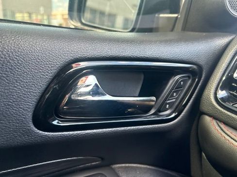 Used 2023 Dodge Durango GT RWD image 18