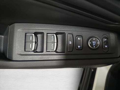 Used 2024 Honda Accord EX-L image 27