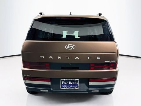 Certified 2024 Hyundai Santa Fe Limited AWD/4WD image 7
