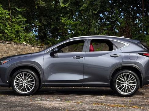 Certified 2025 Lexus NX 350 AWD w/ Accessory Package (2T) image 9