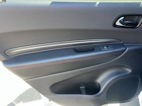 Used 2025 Dodge Durango GT w/ Blacktop Package image 24