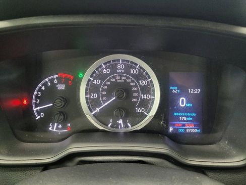 Used 2020 Toyota Corolla LE image 23