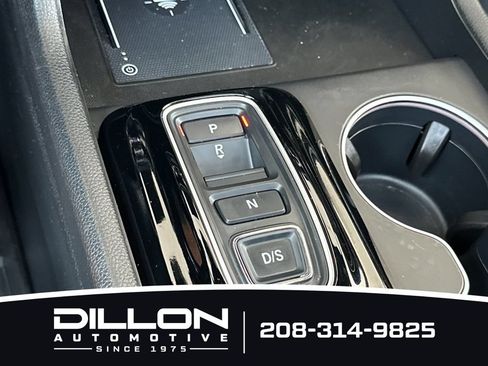 Used 2025 Honda Pilot Black Edition image 24