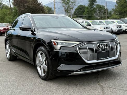 Used 2019 Audi e-tron Premium Plus image 64