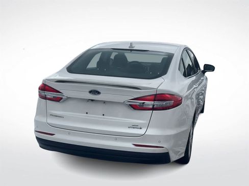 Used 2019 Ford Fusion SE image 8